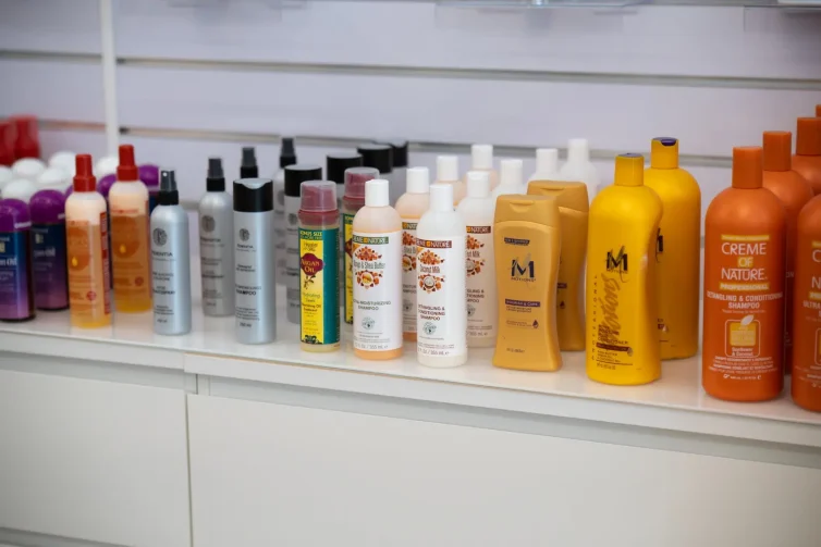 Pflegeprodukte für Afrohaar und Extensions